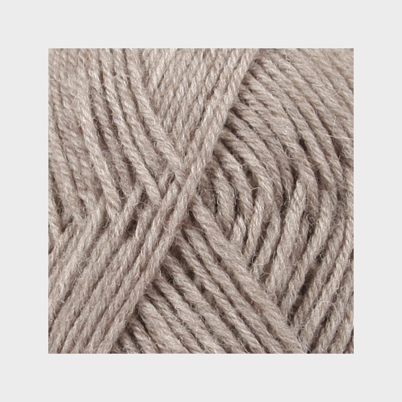Drops Karisma - 55 Lys Beige